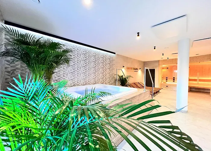 Silver Baltic Aparthotel 3*